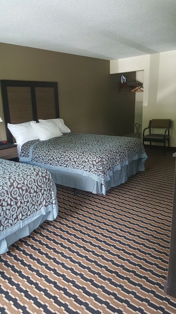 Econo Lodge فورست سيتي المظهر الخارجي الصورة