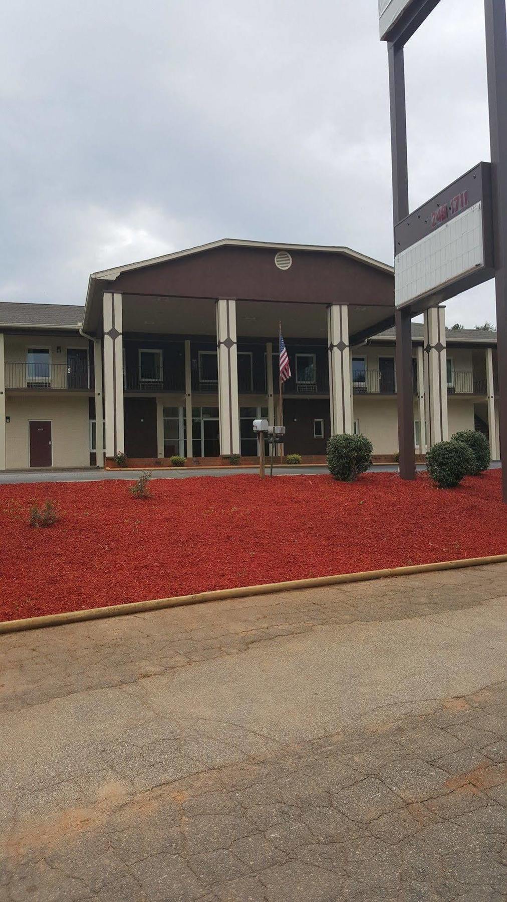 Econo Lodge فورست سيتي المظهر الخارجي الصورة