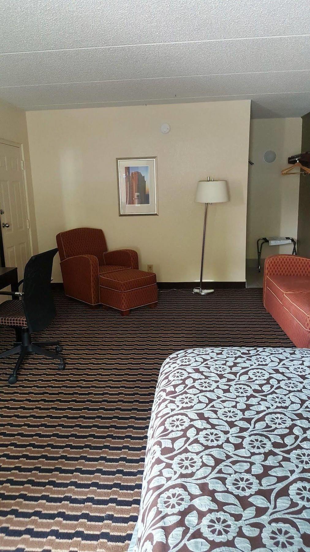 Econo Lodge فورست سيتي المظهر الخارجي الصورة